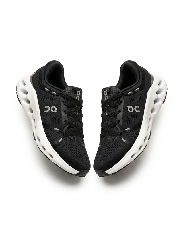 کتونی on running برند QC